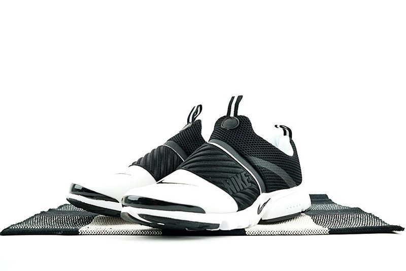 nike air presto extreme black and white