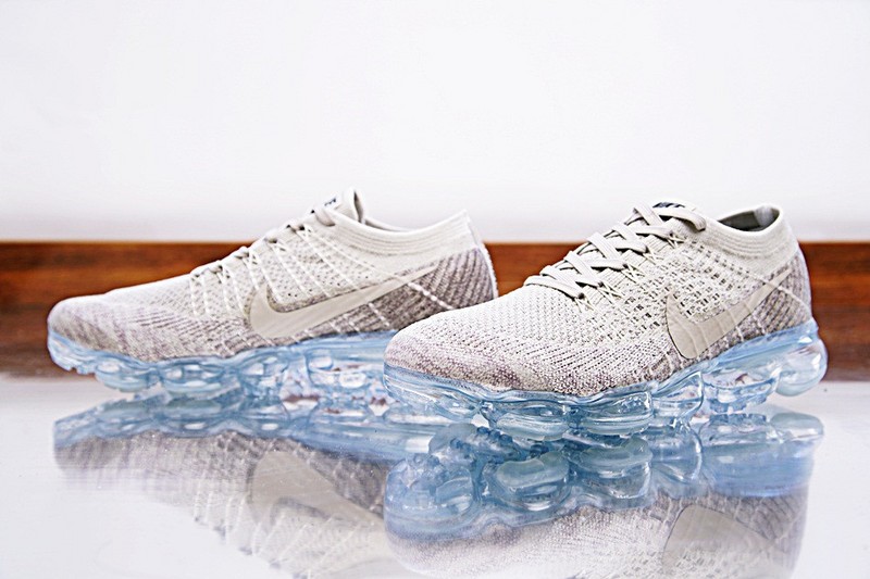100% genuine good texture sale retailer Offres Secrètes Pale/Gris Chaussures Nike Air Vapormax Flyknit ... 100% genuine good texture sale retailer Offres Secrètes Pale/Gris Chaussures Nike Air Vapormax Flyknit ...