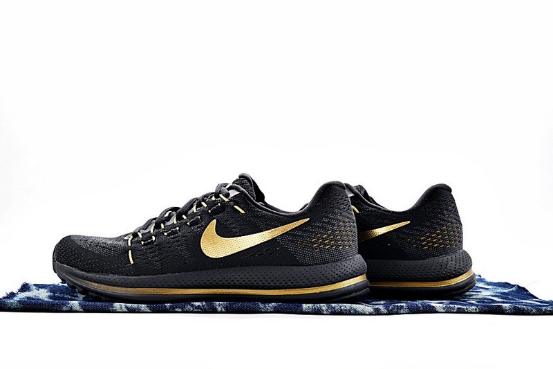 nike vomero 12 soldes