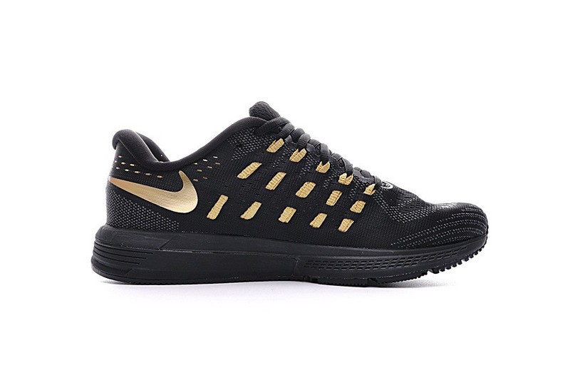 nike vomero 11 marron