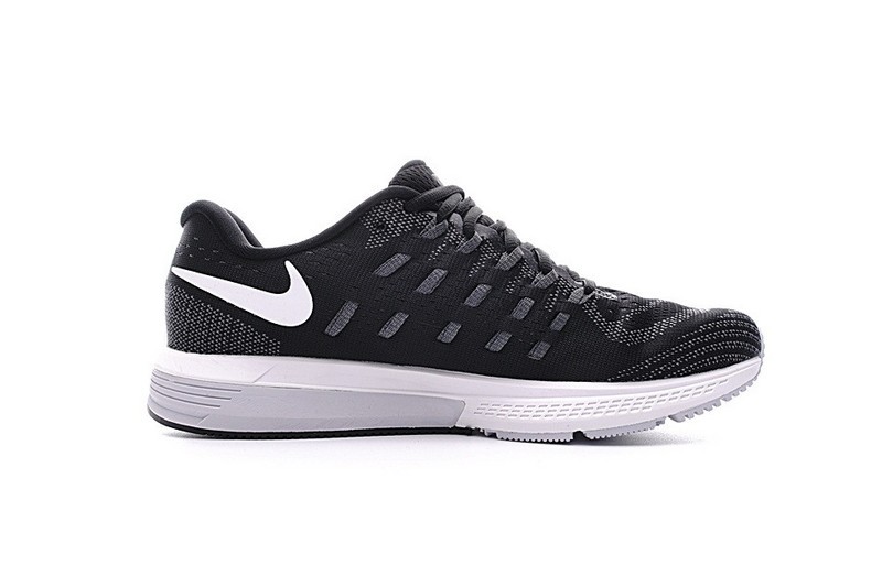 nike vomero 11 blanche